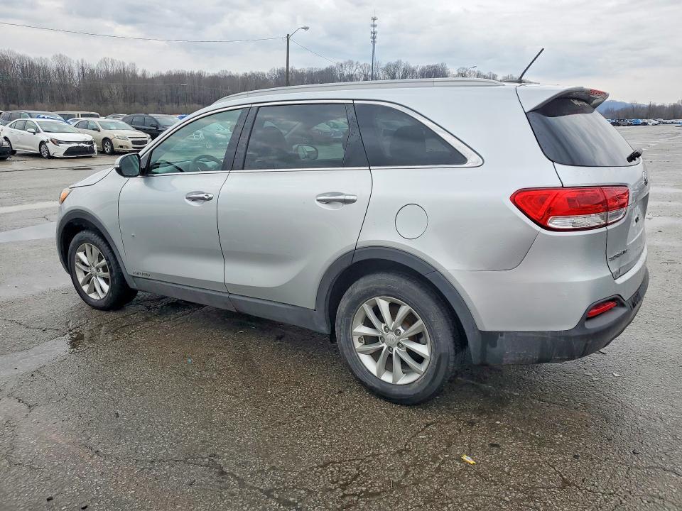2018 KIA Sorento lx V6