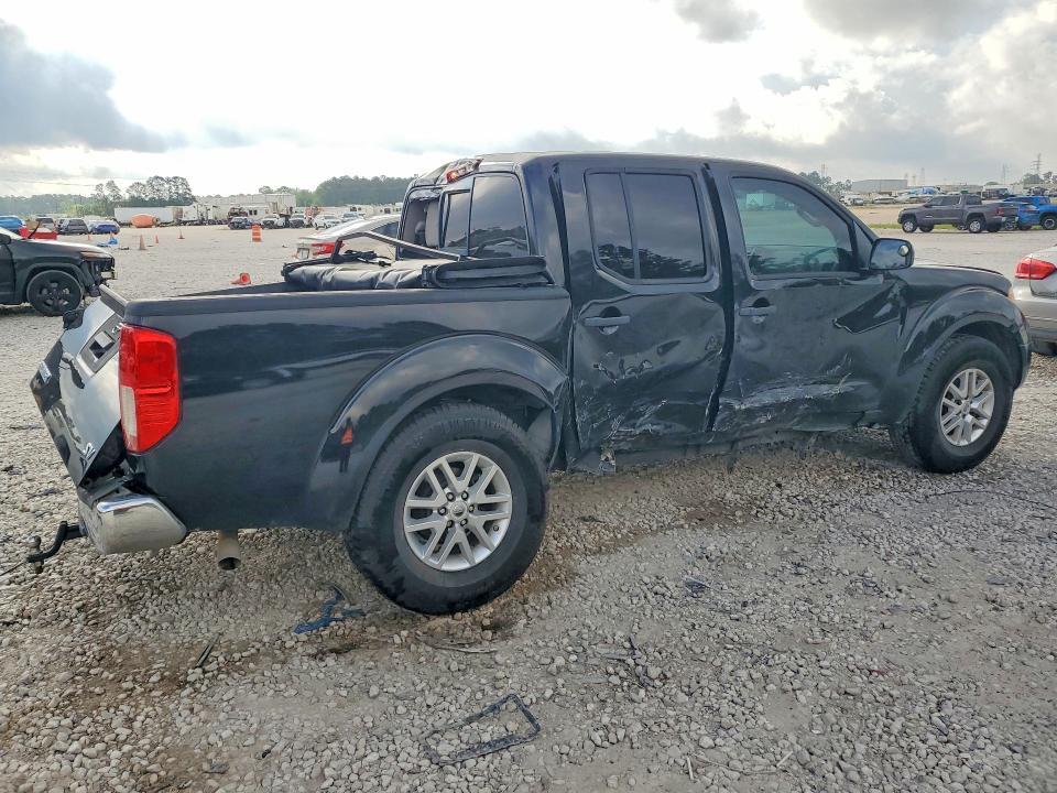 2017 Nissan Frontier SV