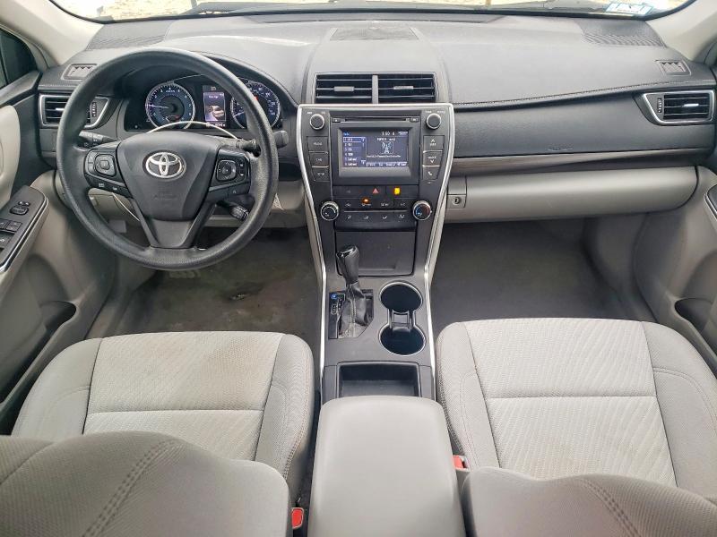 2016 Toyota Camry le