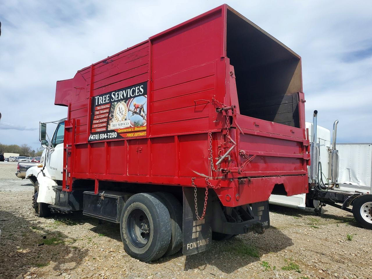 2001 Sterling L7500 Chipper Truck
