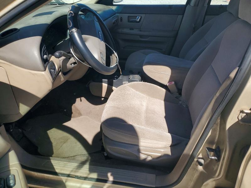 2000 Ford Taurus se