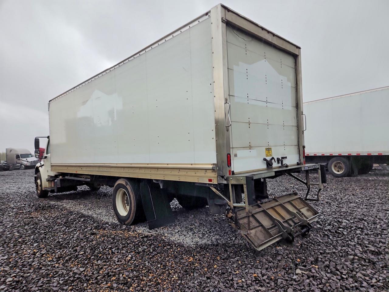 2020 Freightliner Business Class M2 BOX Truck