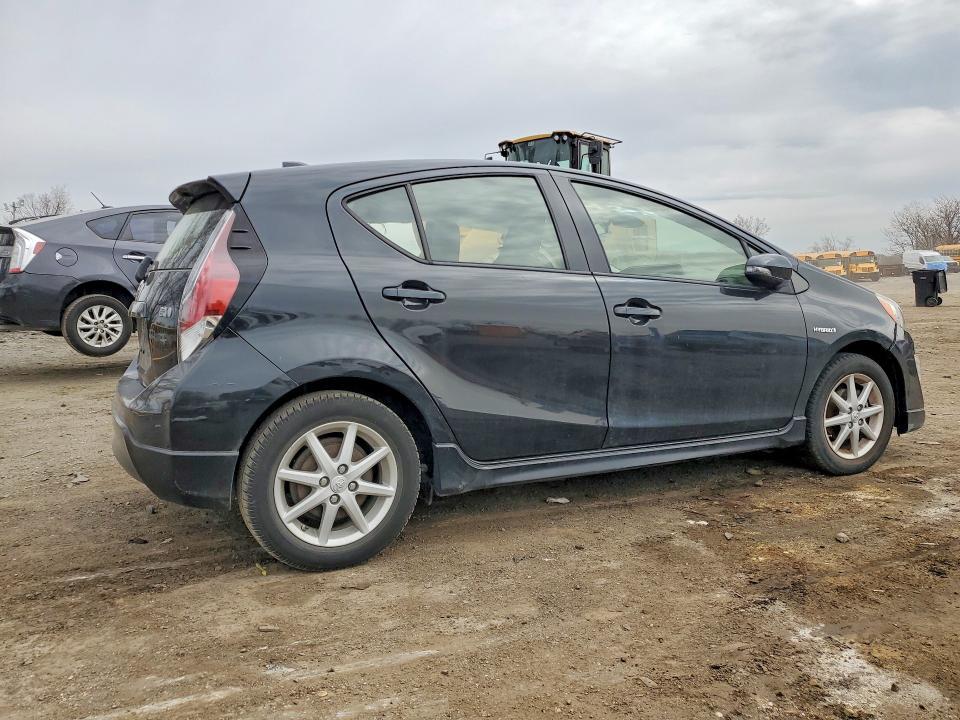 2017 Toyota Prius c one