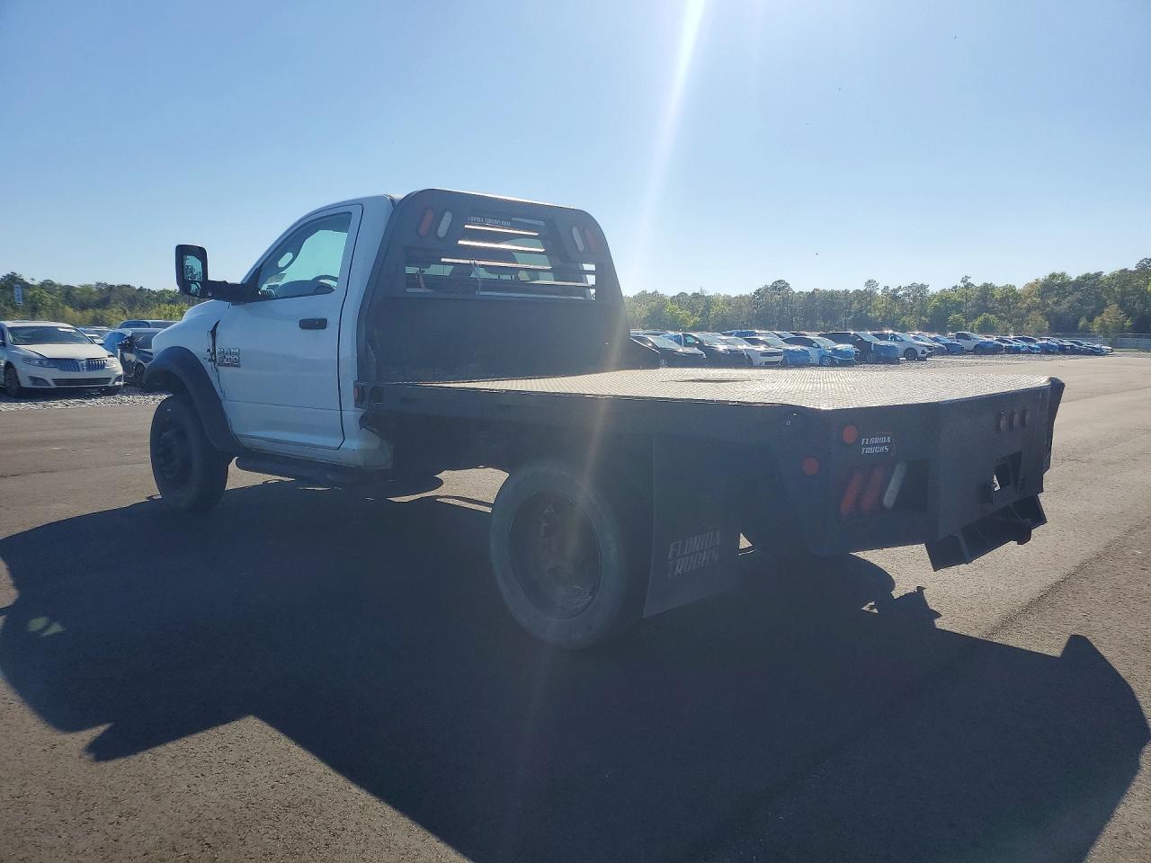 2017 Dodge RAM 5500 Flatbed Truck