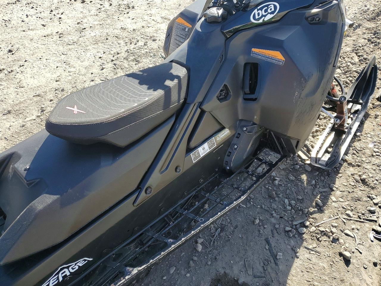 2024 Skidoo Snowmobile