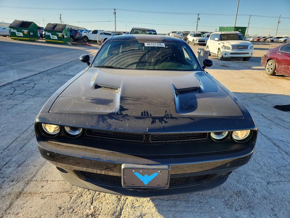 2020 Dodge Challenger sxt