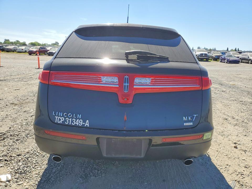 2013 Lincoln MKT