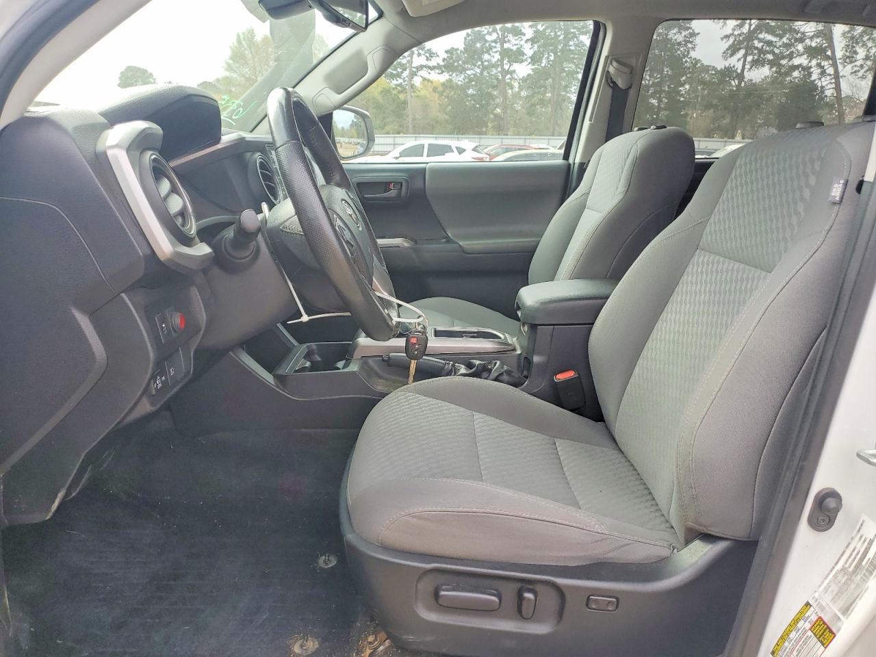 2021 Toyota Tacoma SR5 V6