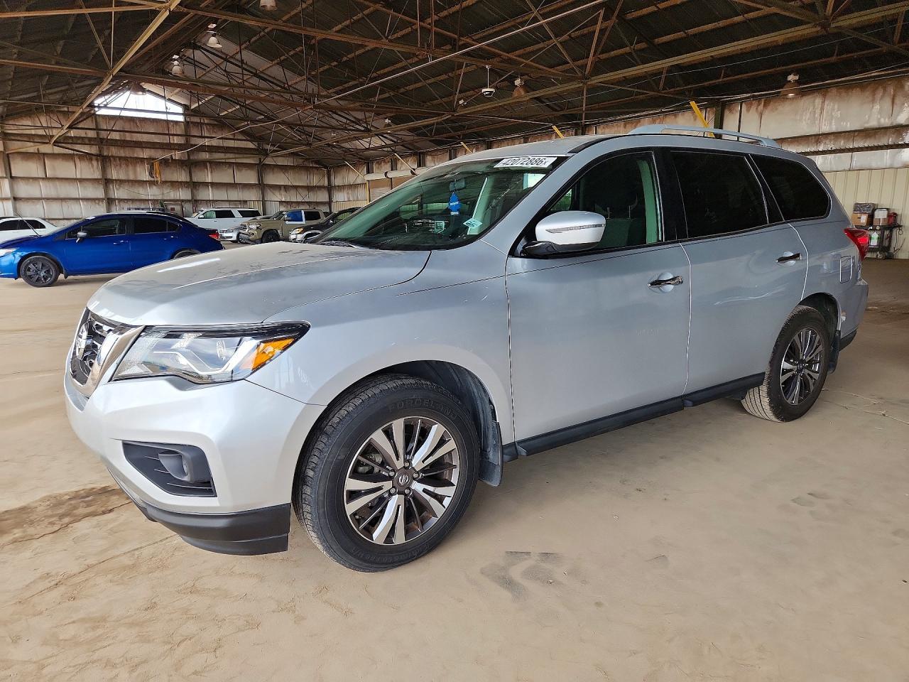 2019 Nissan Pathfinder s