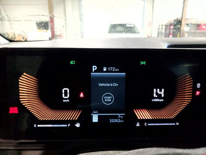2025 KIA Carnival LX