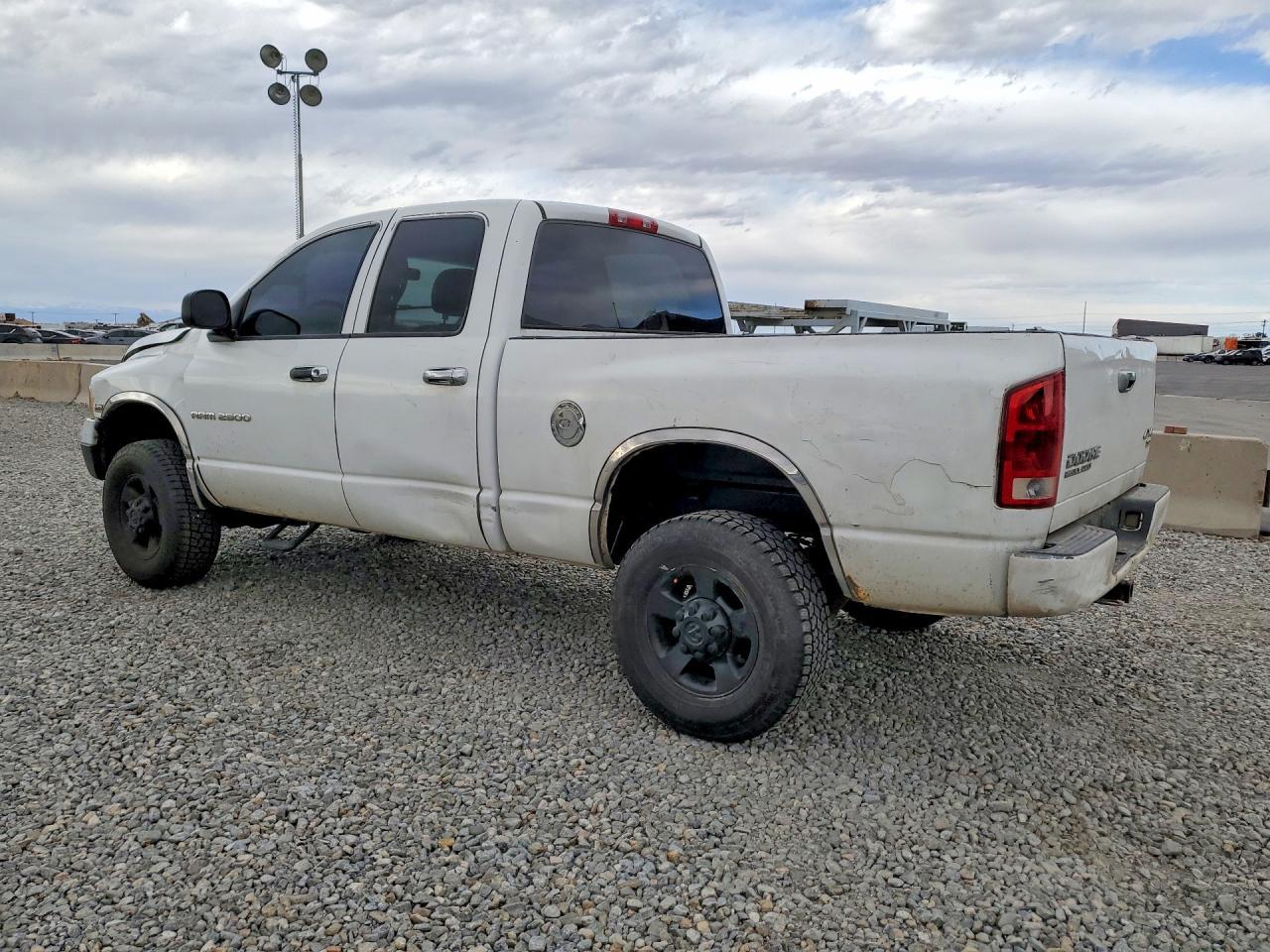 2003 Dodge RAM 2500 ST