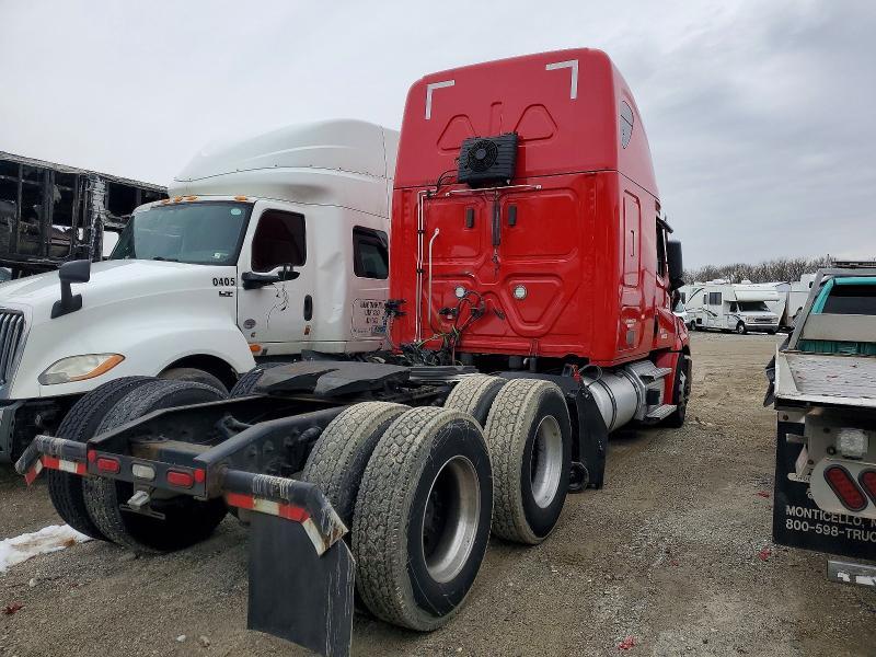 2021 Freightliner Cascadia 126 Semi Truck