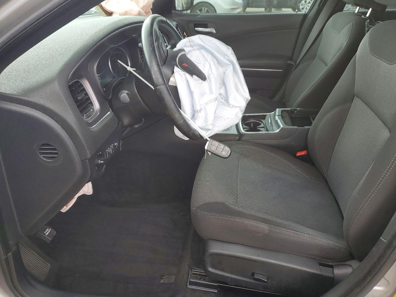 2015 Dodge Charger se