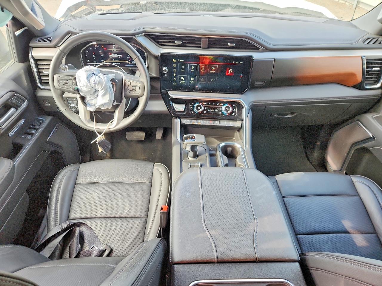 2025 GMC Sierra K1500 Denali