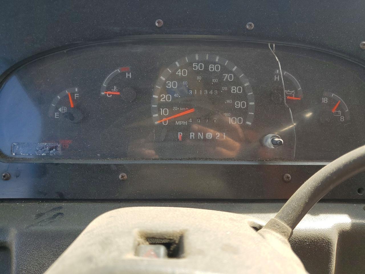 2003 Ford E450 Delivery Truck