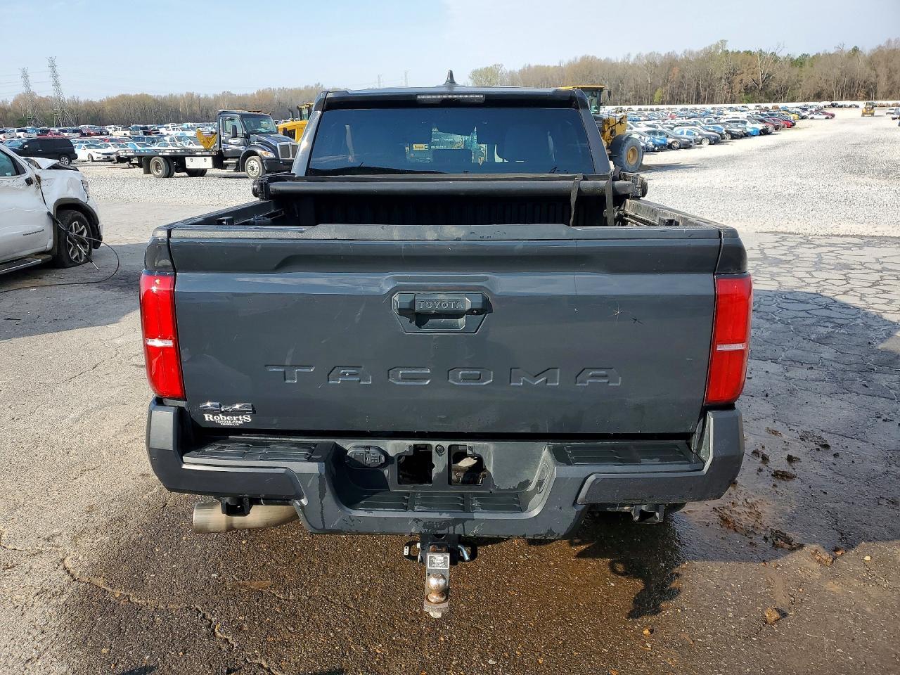 2025 Toyota Tacoma SR