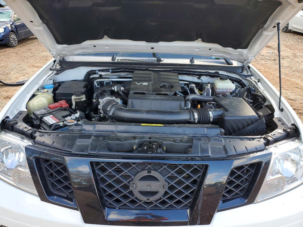 2021 Nissan Frontier SV