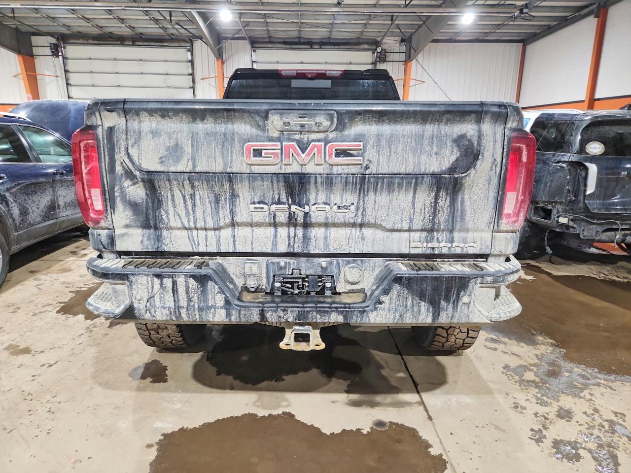 2022 GMC Sierra K3500 Denali