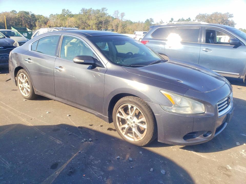 2013 Nissan Maxima 3.5 sv