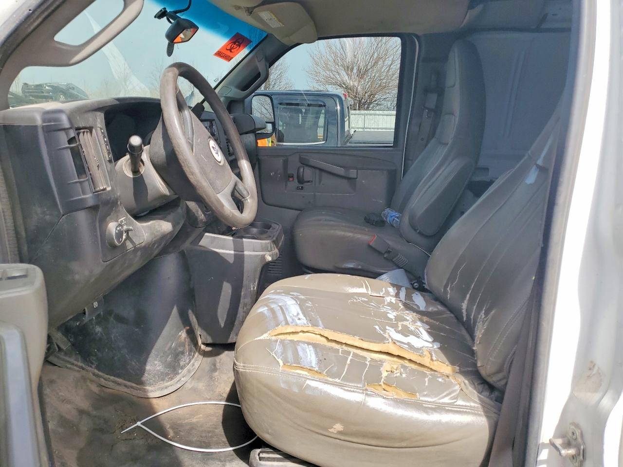 2018 Chevrolet Express G2500