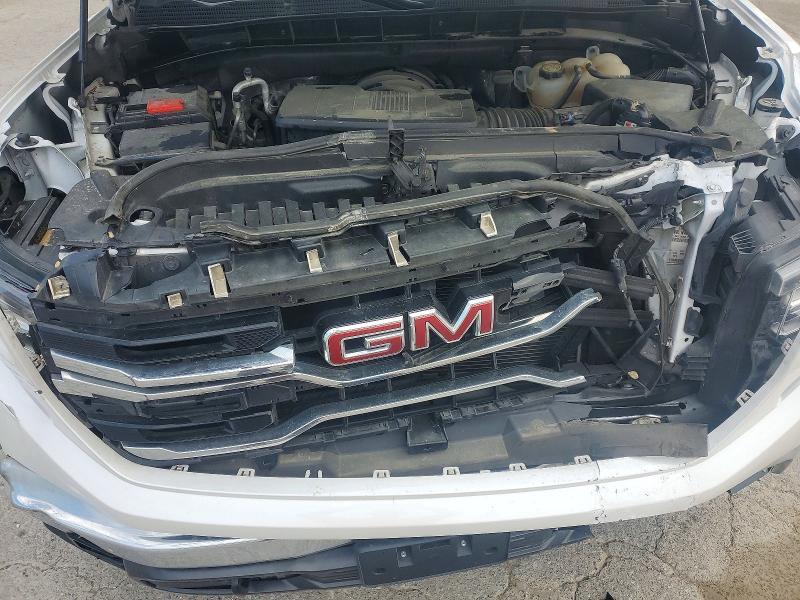 2024 GMC Sierra C1500 SLT