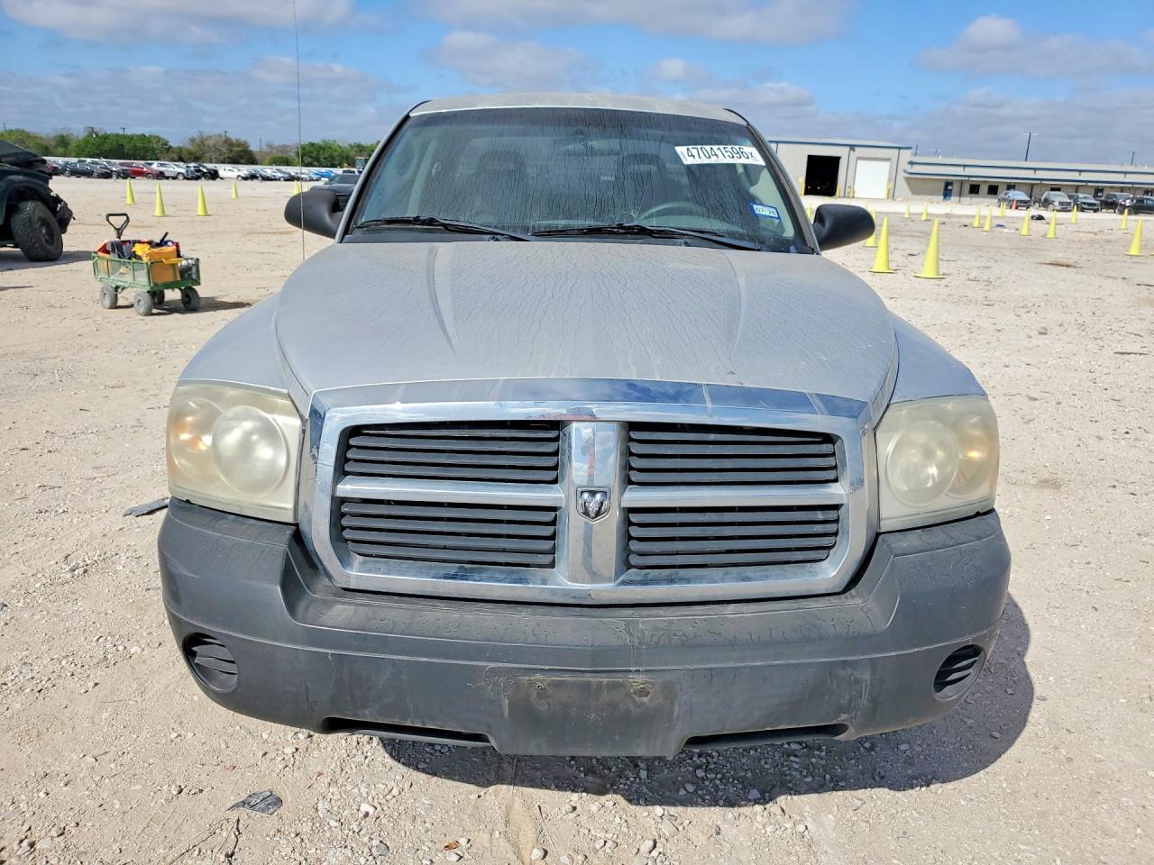 2007 Dodge Dakota Quattro