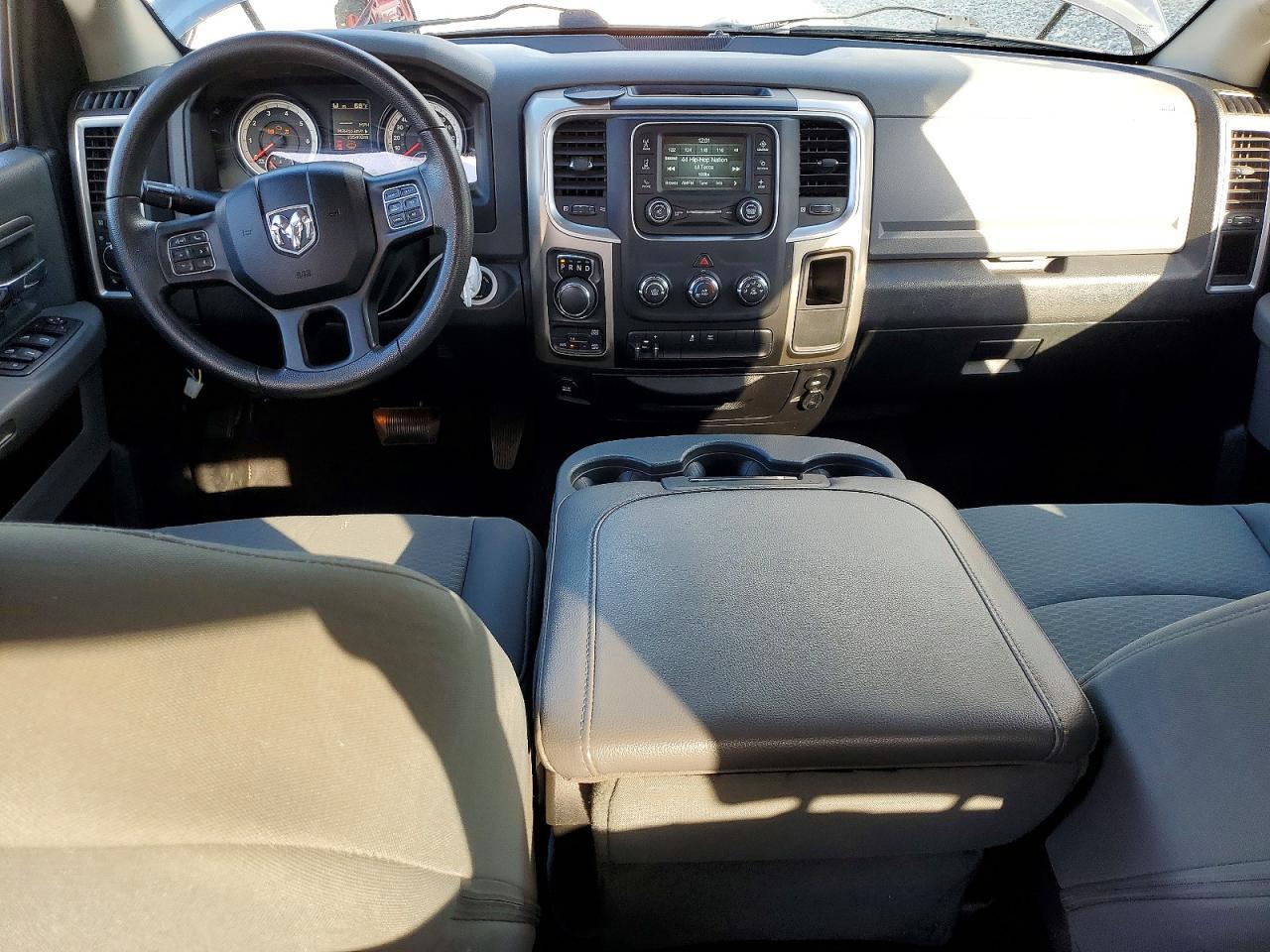 2014 Dodge RAM 1500 SLT