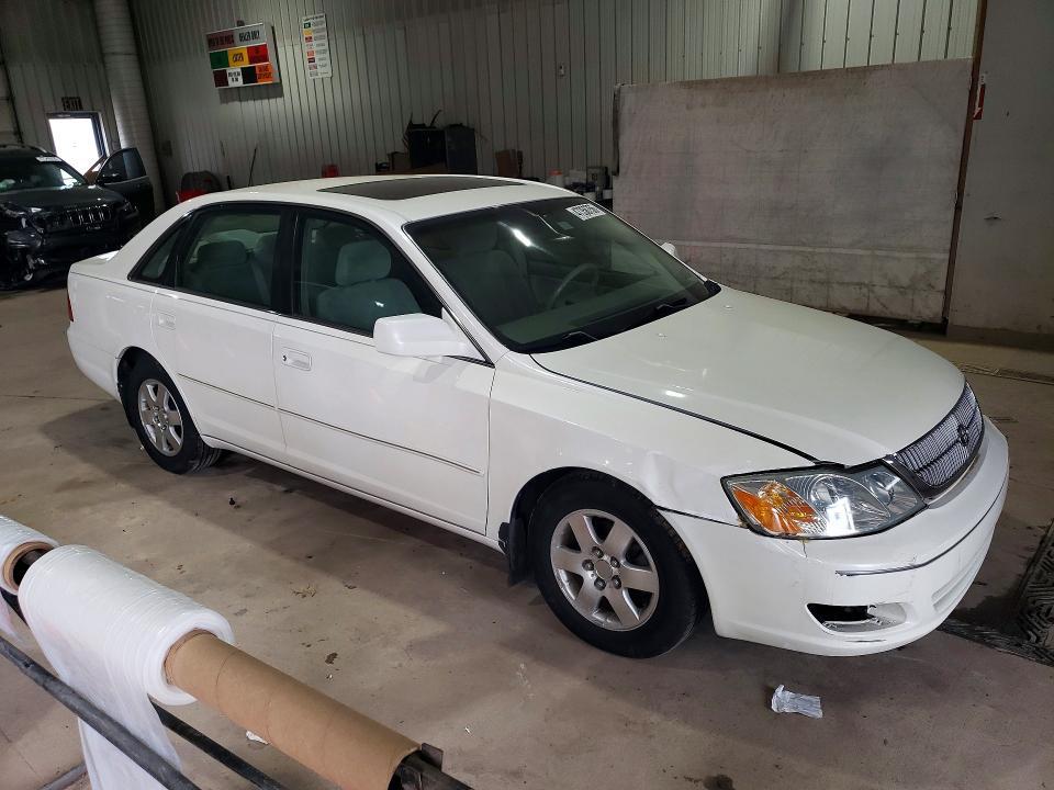 2000 Toyota Avalon xl