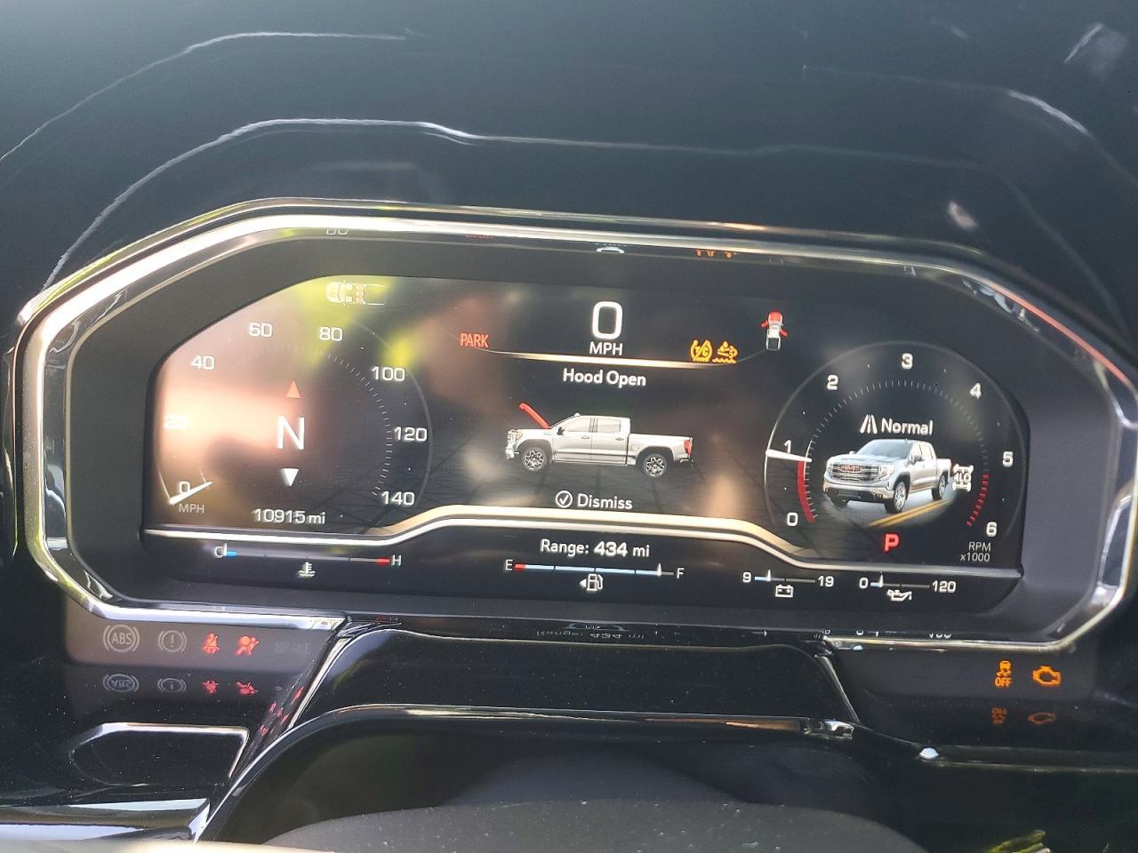 2025 GMC 1500 Sierra 4WD Crew Cab 3.0L Diesel