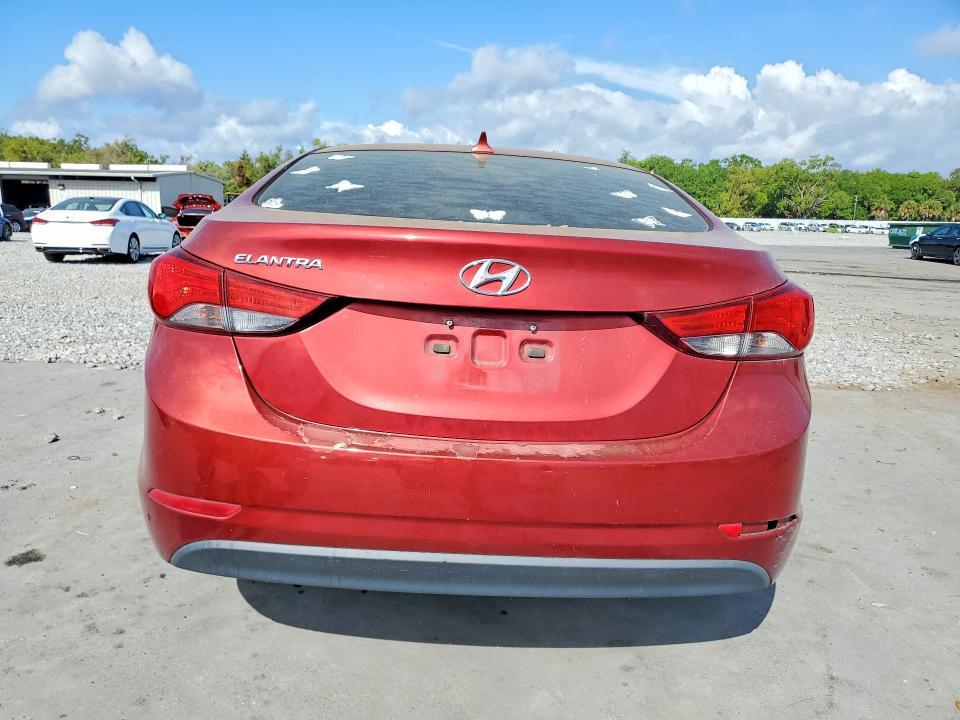 2015 Hyundai Elantra se