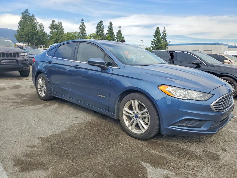 2018 Ford Fusion se Hybrid