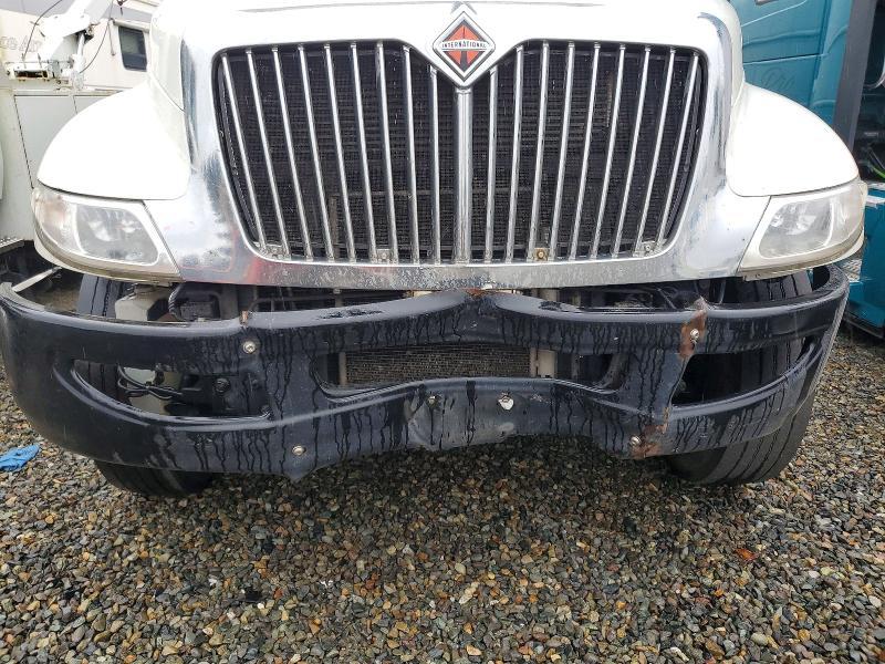 2020 International MV607 BOX Truck