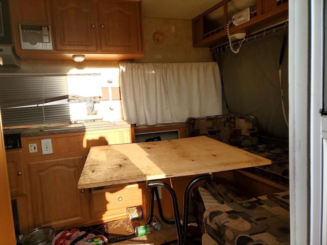 2008 Forest River Surveyor Camper