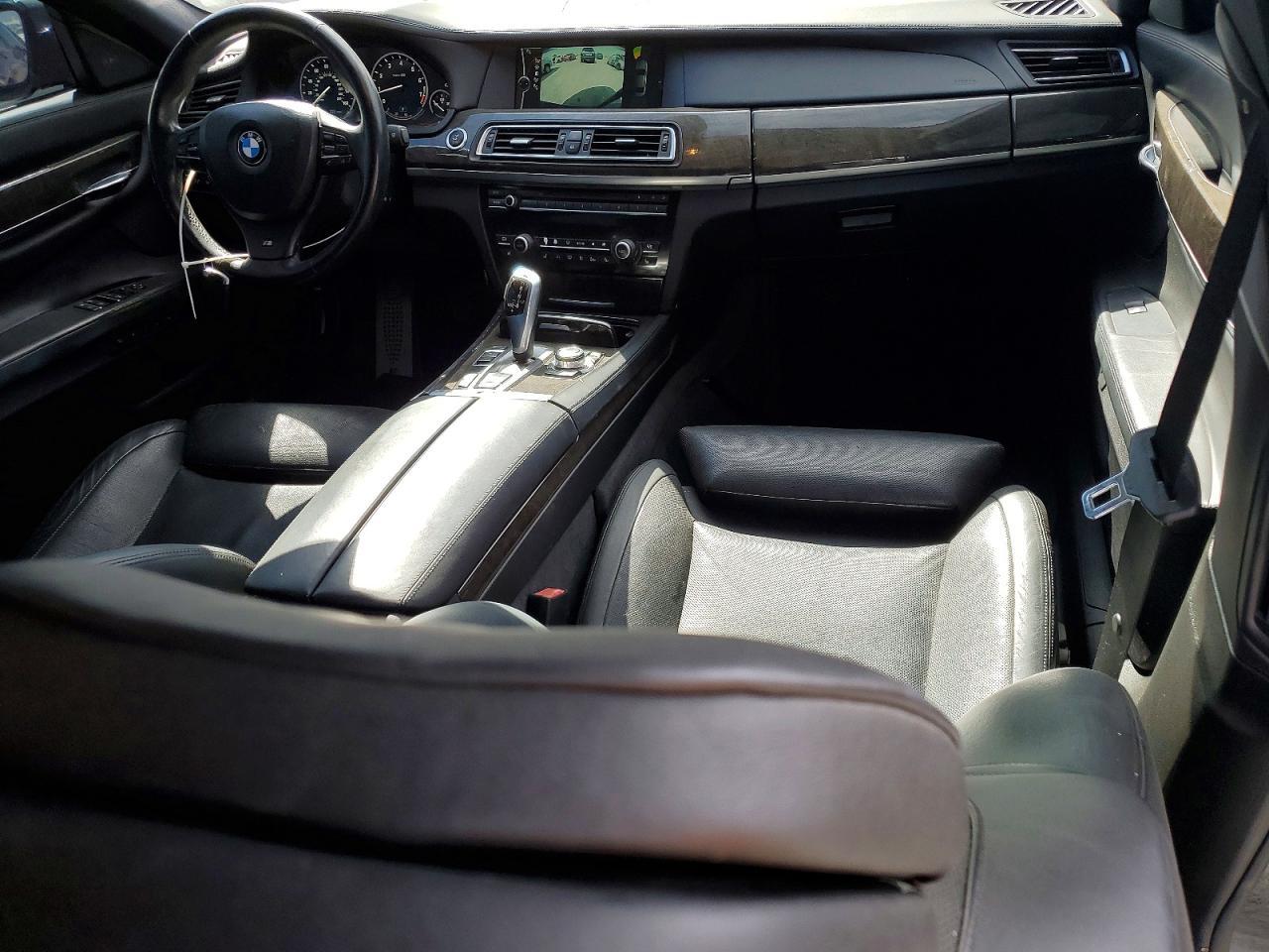 2012 BMW 750 li