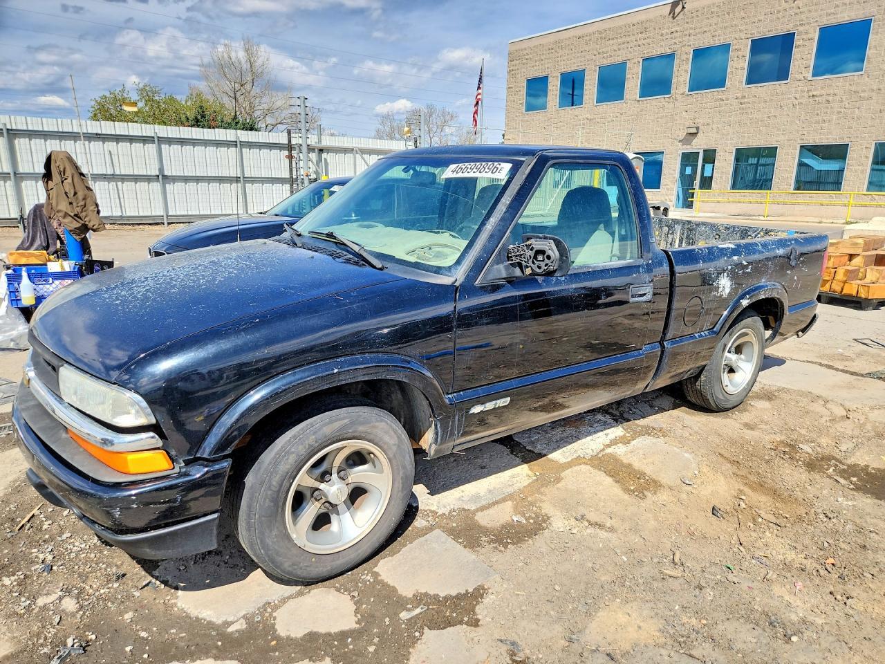 2001 Chevrolet S Truck S10