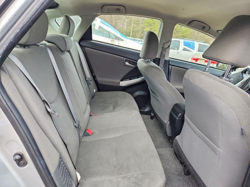 2014 Toyota Prius Three