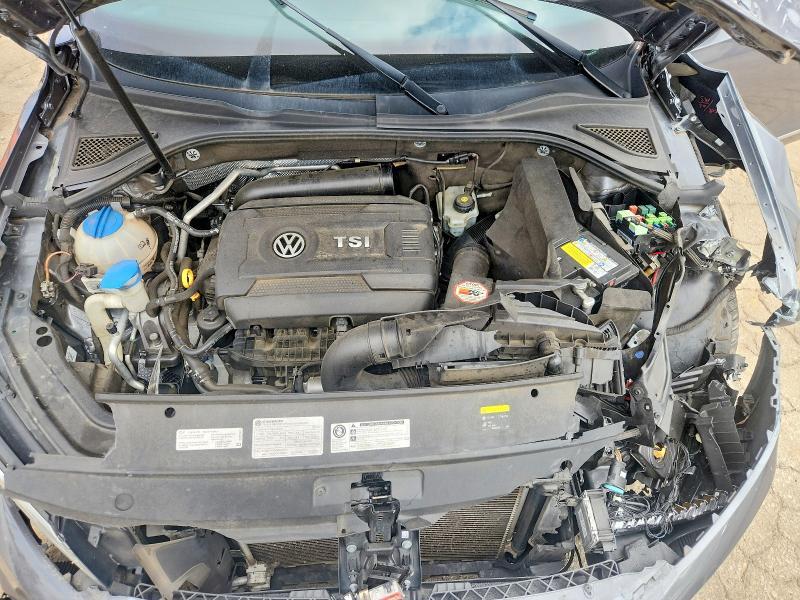 2017 Volkswagen Passat sel Premium