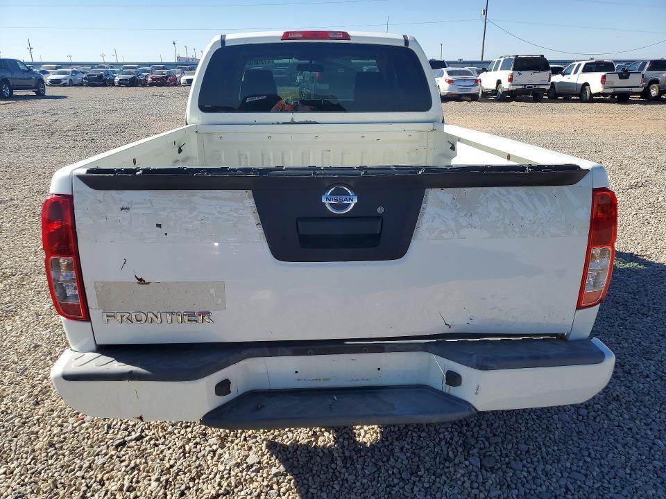 2017 Nissan Frontier s