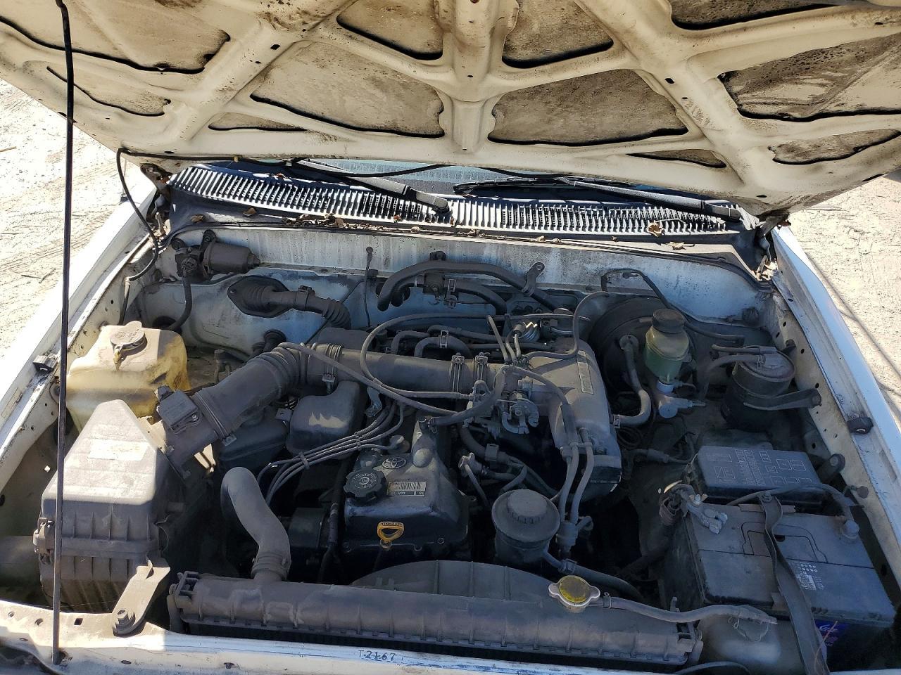 1995 Toyota Tacoma Base