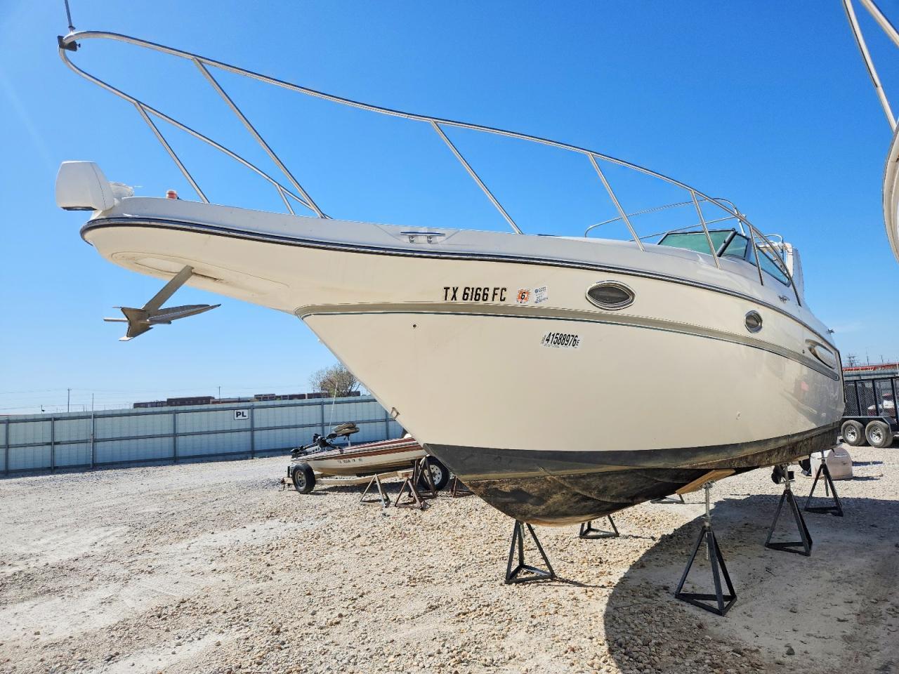 1997 Maxum 3000SCR-Boat