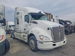 Salvage trucks for sale at Lebanon, TN auction: 2022 Kenworth T680 Semi Truck