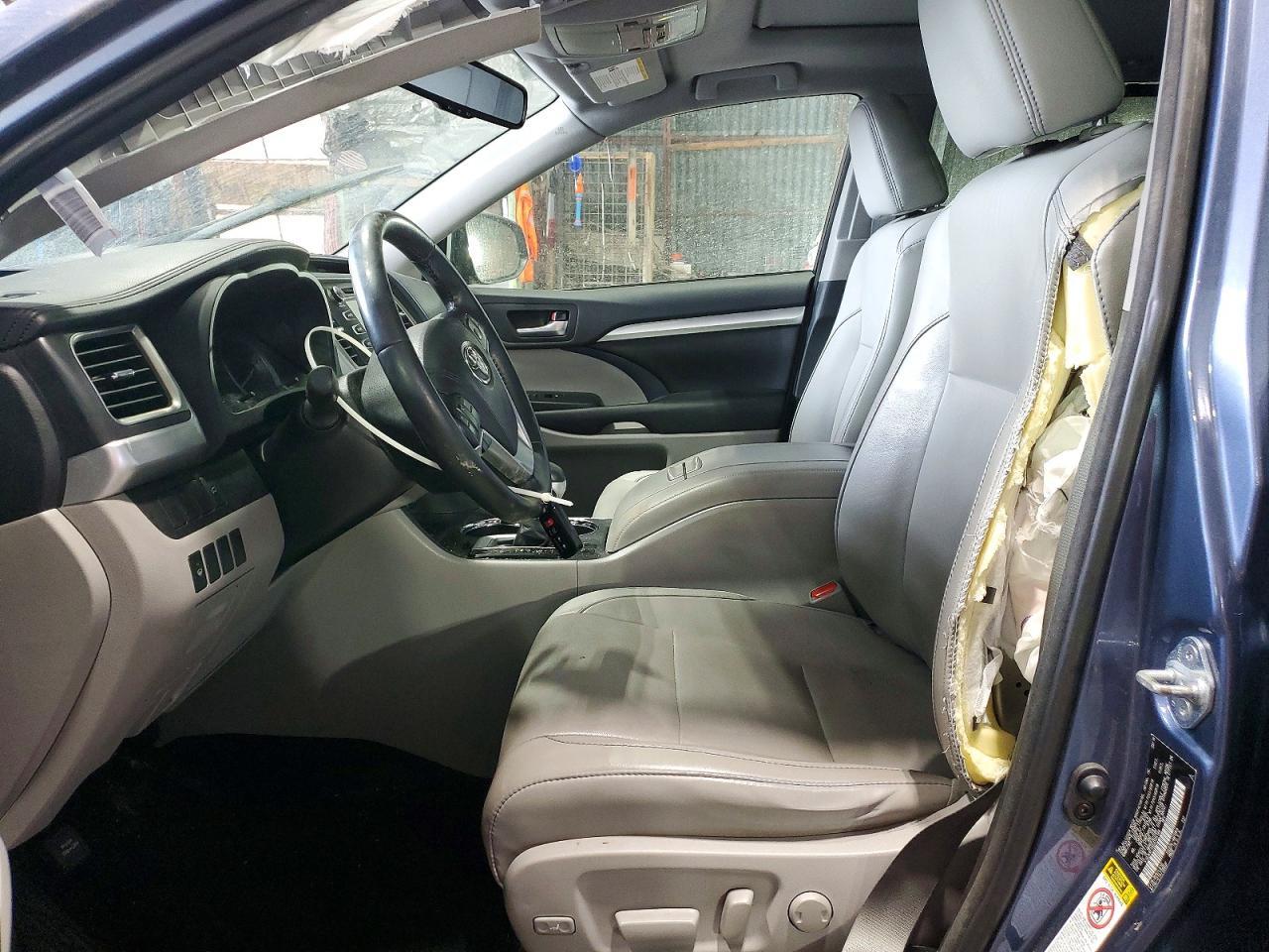 2016 Toyota Highlander xle