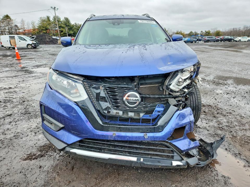 2019 Nissan Rogue sv