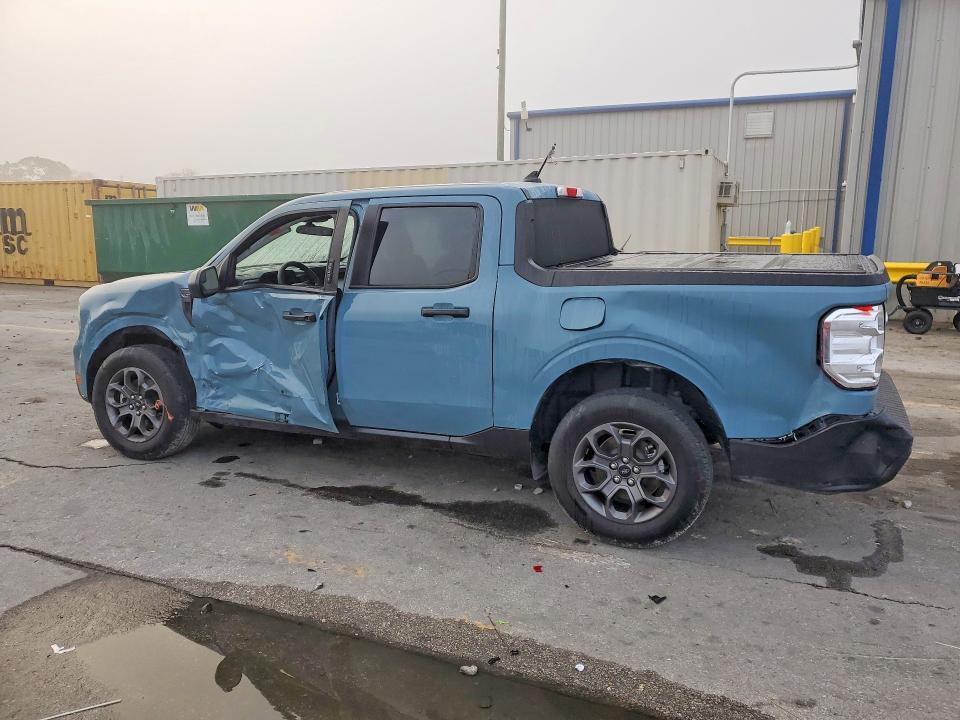 2023 Ford Maverick XL