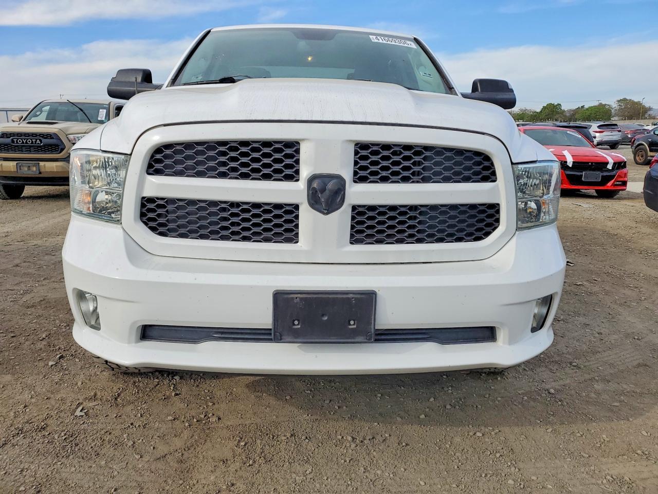 2014 Dodge RAM 1500 ST