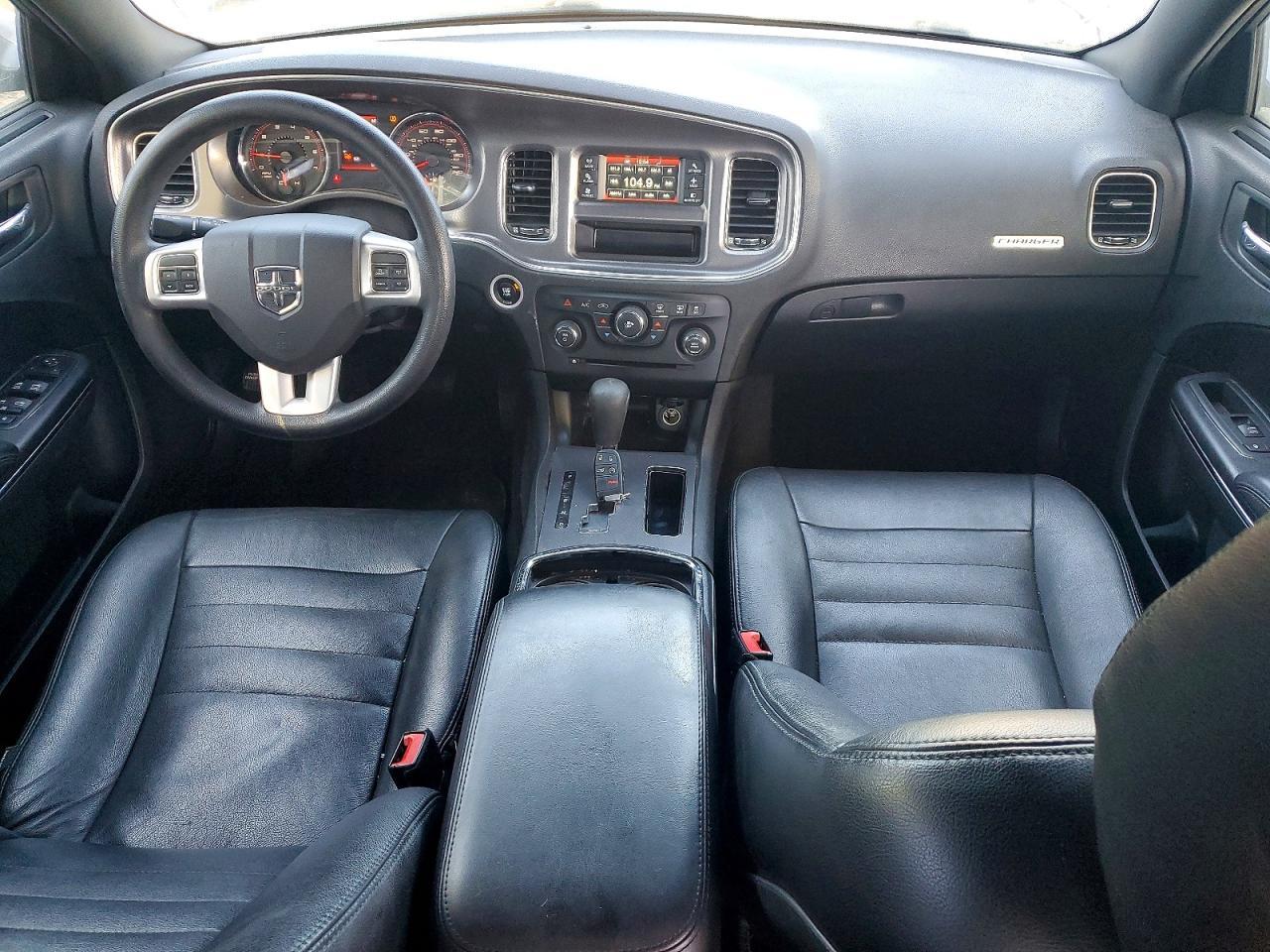 2014 Dodge Charger se