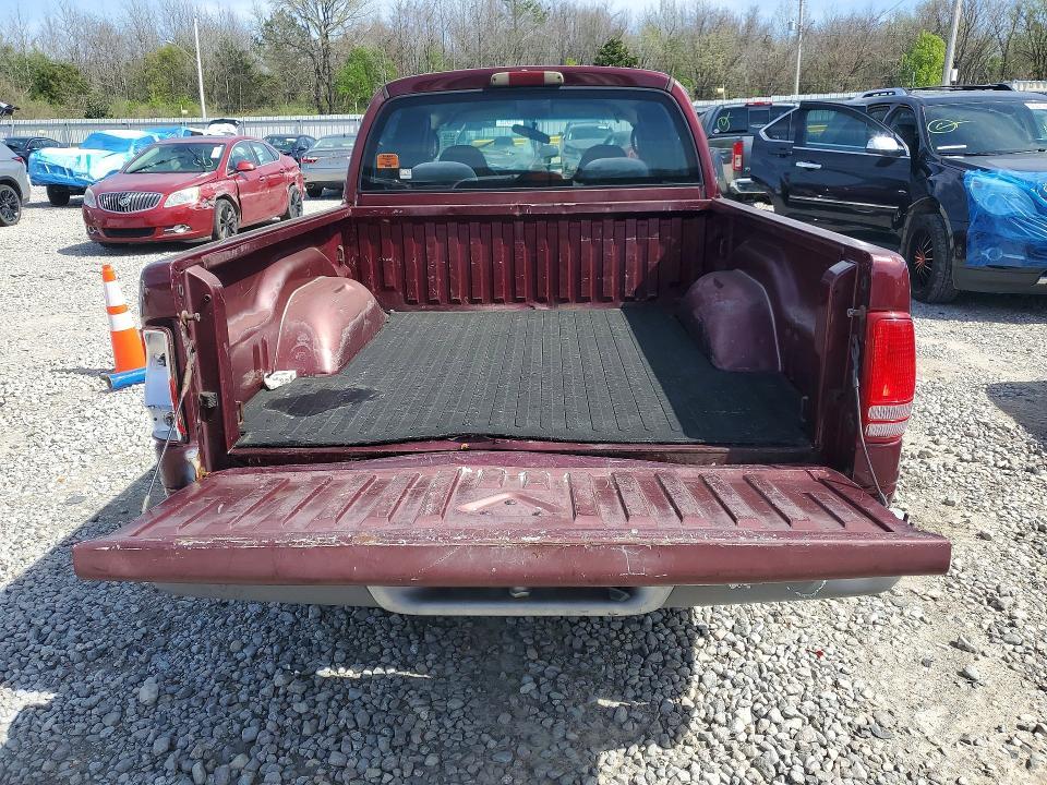 2000 Dodge Dakota Quattro