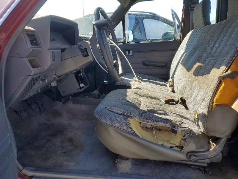 1987 Toyota Pickup Deluxe