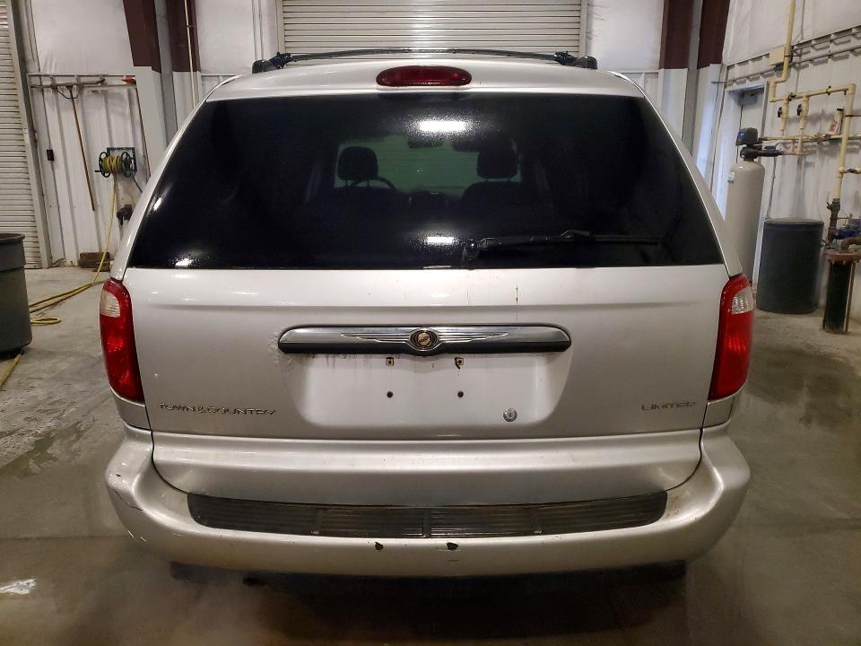 2006 Chrysler Town & Country Touring