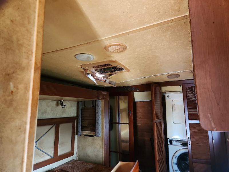 2011 Keystone Alpine Camper